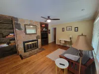 Relaxed, pet-friendly home walkable to Clemson campus, stadiums or downtown.
