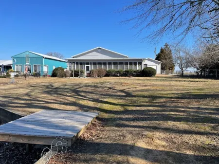 Blue Heron Retreat  - bring the whole family.  Relax and have fun at the lake.