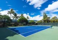 Puu Poa Ocean Bluff Condo, Incredible Views, Walk to Beaches Hotels in Princeville