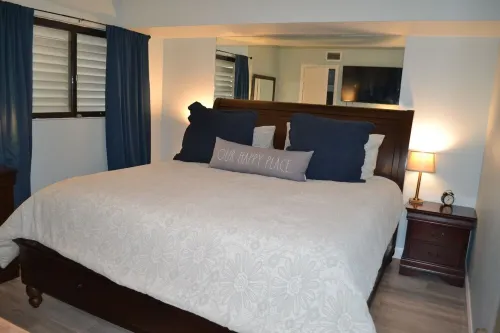 Beachfront condo 1 bedroom