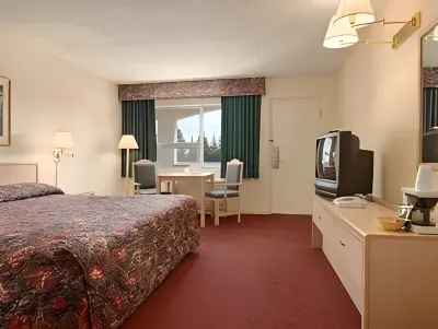 Metro Inn Hotels in University of Calgary District