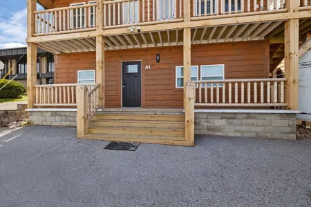 A1 Spacious Oasis, Walk to Landing & Convention Отели рядом с достопримечательностью «The SKY Deck at Parakeet Pete's Waterfront Zipline»