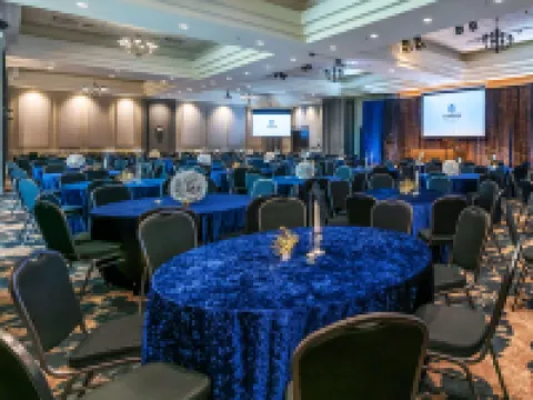 Clarion Hotel & Conference Centre Hotels in Abbotsford