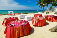 Sonesta Maho Beach All Inclusive Resort Casino & Spa Hotels in Lowlands