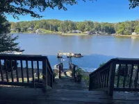 Charming 3-bedroom home on beautiful High Rock Lake with Private Boat Dock