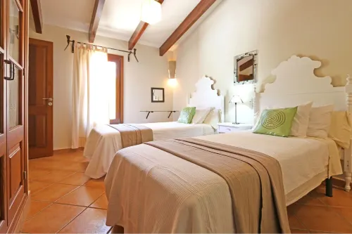 Sa Vall des Fangar: Idyllic Location in the Countryside, Large Pool, Garden, Internet