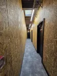 Studio 95 - Shared & Private Rooms Hotel di Fforest-fach