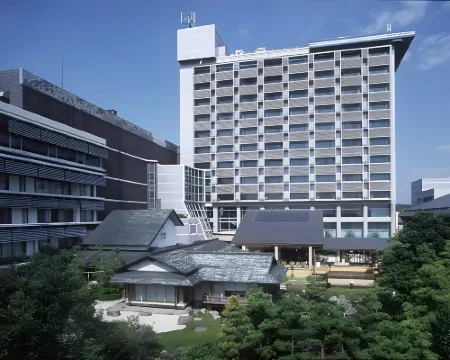 Grandia Housen Hotels in Awara