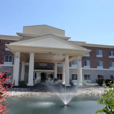 Holiday Inn Express & Suites INDIANAPOLIS NORTH - CARMEL by IHG โรงแรมใกล้ฮอลิเดย์พาร์ค
