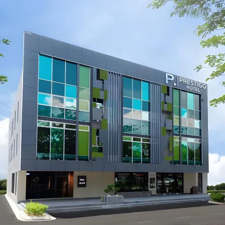 Prestigo Hotel