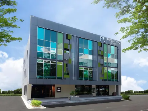 Prestigo Hotel Отели рядом с достопримечательностью «Sky Gardens Residences»