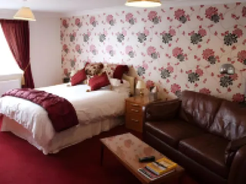 Merton House Hotels in Worthing