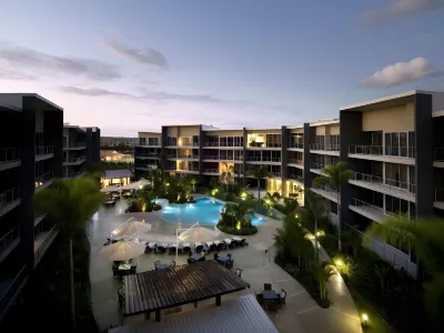 Azzura Greens Resort Hotels in Helensvale