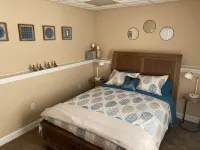 2 Separate Units in one Building w/ Private Entrances and Parking