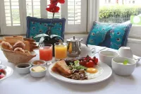 Sea Spray Hotel