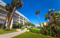 B11 - Condominio do Mar Apartment Hotels in Odiaxere