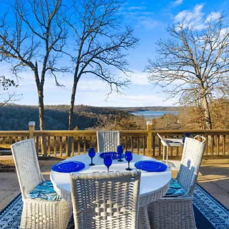 Gorgeous Lake House with Game Room featuring Breath-taking Views of Norfolk Lake