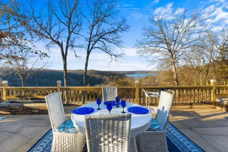 Gorgeous Lake House with Game Room featuring Breath-taking Views of Norfolk Lake