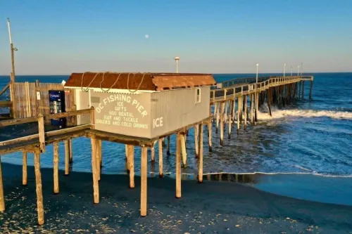 Cozy 1 Bedroom Updated Condo with Pool - 5 Minute Walk to Beach & Boardwalk