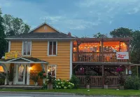 Jaune Hôtel-Boutique Hotels in Alma