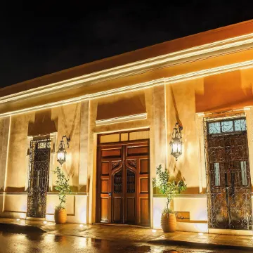 Adoro Hotel Boutique