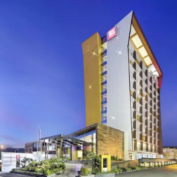 Ibis Padang