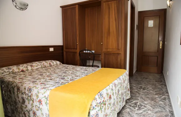 羅斯吉蘭尼奧斯旅館