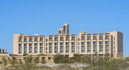 Zaver Pearl Continental, Gwadar
