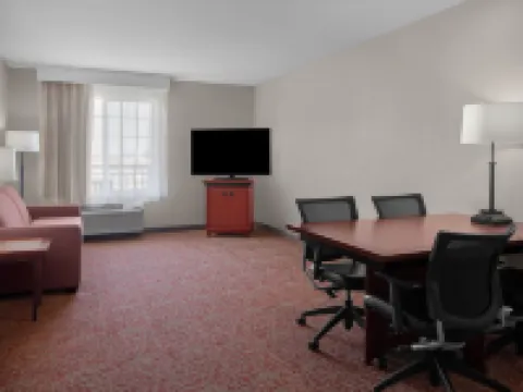 ラークスパー ランディング エクステンデッド ステイ スイーツ キャンベル キャンベルのホテル