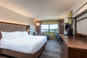 Holiday Inn Express Hauppauge-Long Island