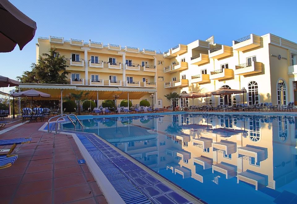 hotel overview picture