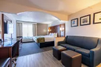 Comfort Suites Hotels in Springfield