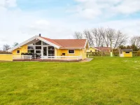 6 Person Holiday Home in Nordborg by Traum