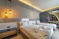 S3 Seahorse Beach Club