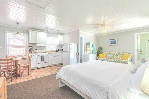 Tower Circle Motel Hotels in Hatteras