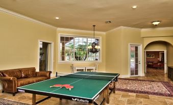 Knickerbocker Estate of Naples