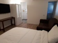 Etty's Hous - Boutique Hotel Hotels in Bnei Brak