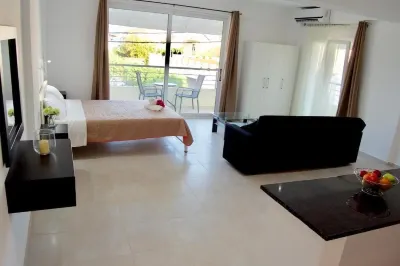 Jessica's Studios & Apartments