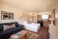 Los Bungalows Hotels in Imperial Beach