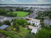 Longview - 4 Bedroom Holiday Home - Pembroke Dock