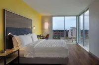 Tru by Hilton Ankeny - breakfast