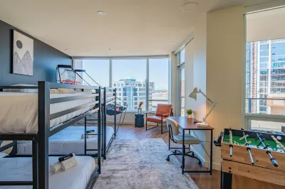 Klvg - 44 Monroe Các khách sạn gần St. Mary's Basilica