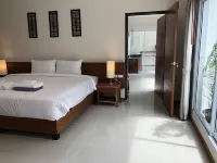 Crystal Lamai Hotel