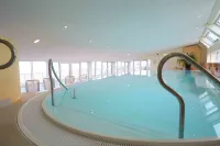 Strand-Hotel Hübner - Swimmingpools