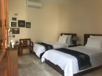 Aloha Binh Tien Hotels in Ninh Hải District