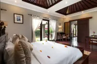 SUARA AIR LUXURY VILLA UBUD Hoteles en Bali