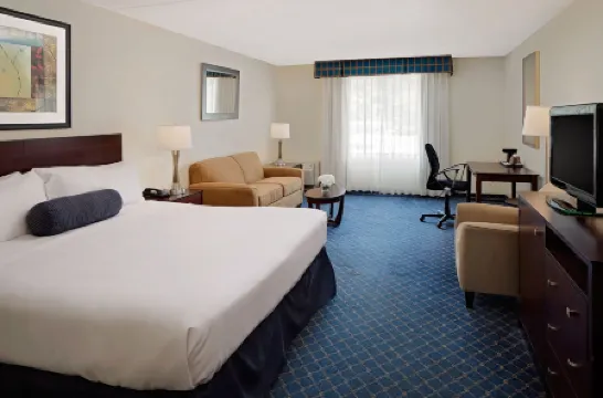 鮑克斯布洛瑞晶斯酒店