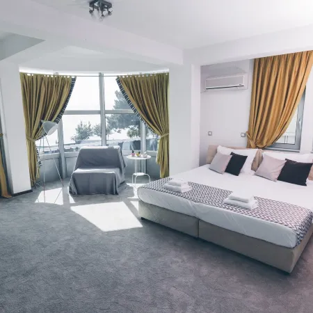 SU Hotel