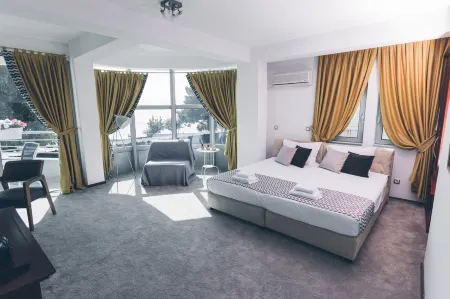 SU Hotel Отели в г. Свети Стефан