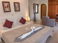 Quo Vadis Dive Resort Hotels in Moalboal